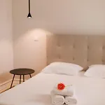 Stone House 게스트하우스
