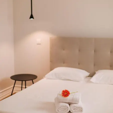 Stone House Πανσιόν