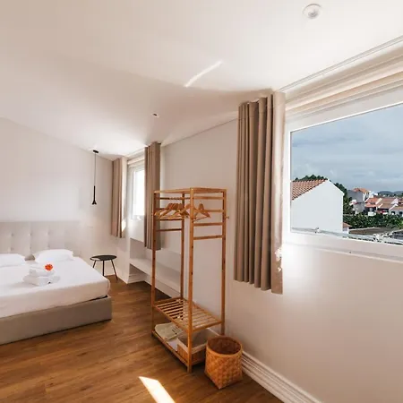 Stone House 4* Πόντα Ντελγκάντα