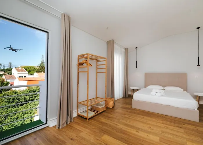 Stone House 招待所 4*